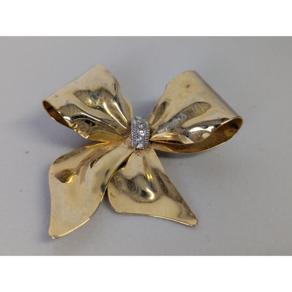 Unbranded Jewelry - Vtg Bow Brooch Pin Gold Toned Rhinestone Retro Grannycore Coquette Costume